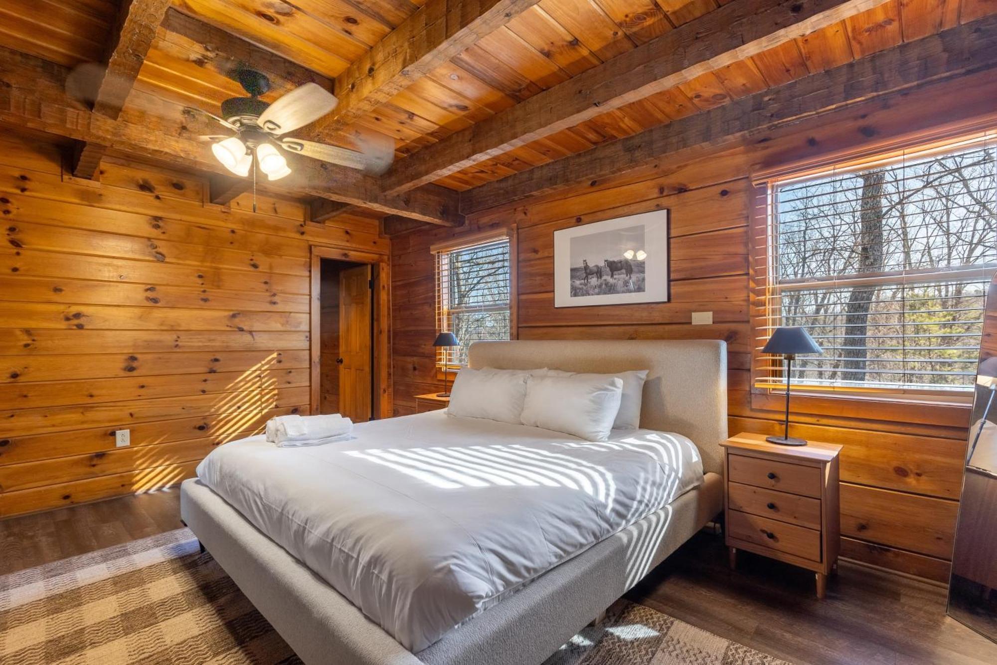 Dudley II By Avantstay Comfortable Cabin W Hot Tub Views Pigeon Forge Eksteriør billede